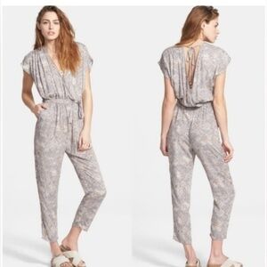 FREE PEOPLE Women’s Size Small Universal Surplice Jumpsuit Tie Back Paisley